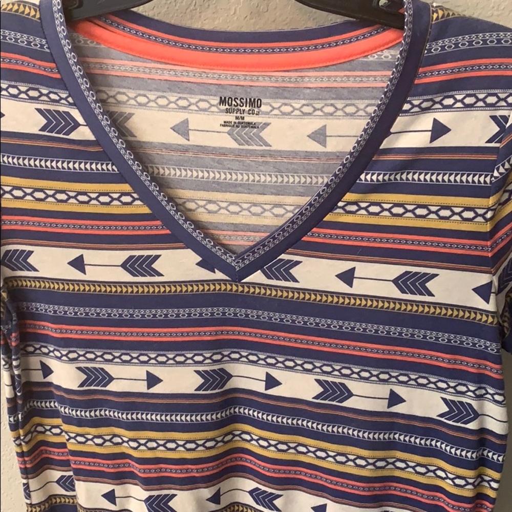 Mossimo Tee - Picture 2 of 6